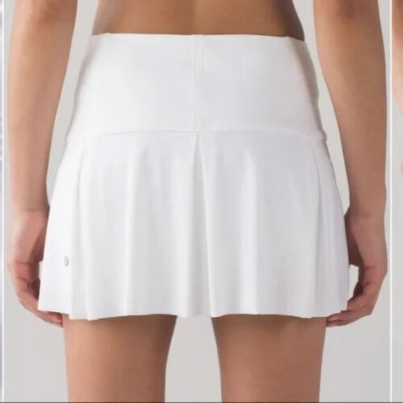 Lululemon Lost In Pace Skirt Skort Golf Tennis- white Sz 4 golf pickleball skirt - Picture 2 of 7